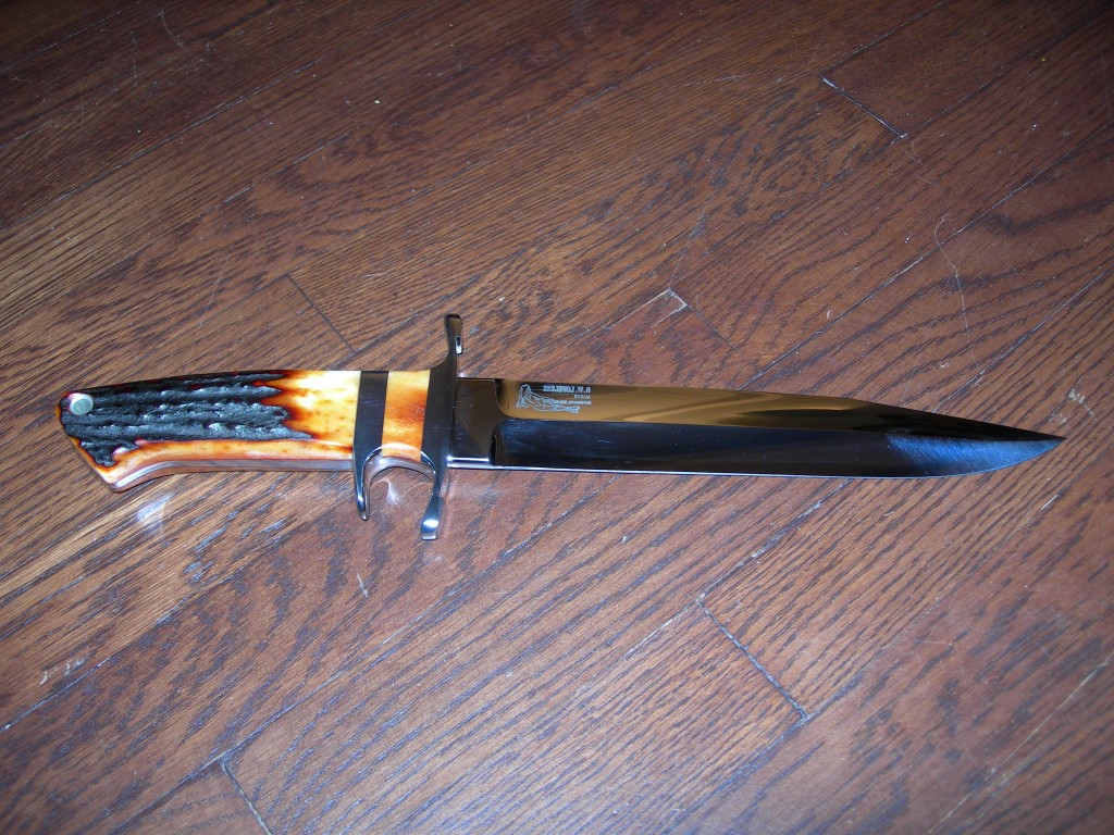 Bob Loveless Big Bear subhilt fighter with a stag handle